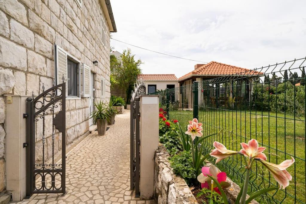 Suite By The Beach For 2 Cavtat Luaran gambar